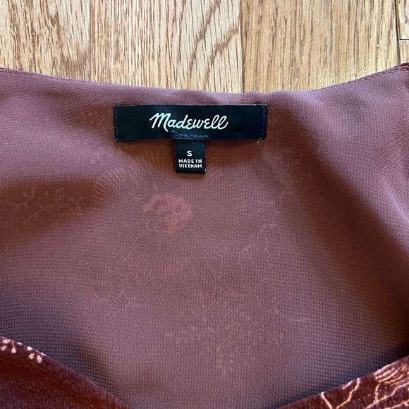 Madewell Peplum Top size Small in burgundy - Picture 2 of 5